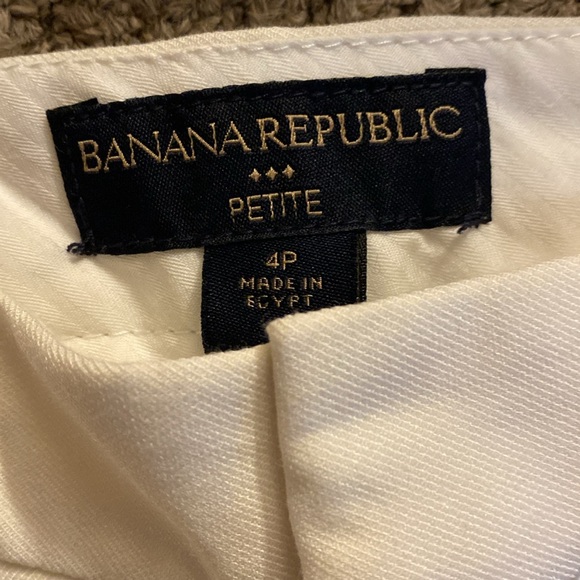 Banana Republic, cream dress pants, size 4p - Picture 2 of 3
